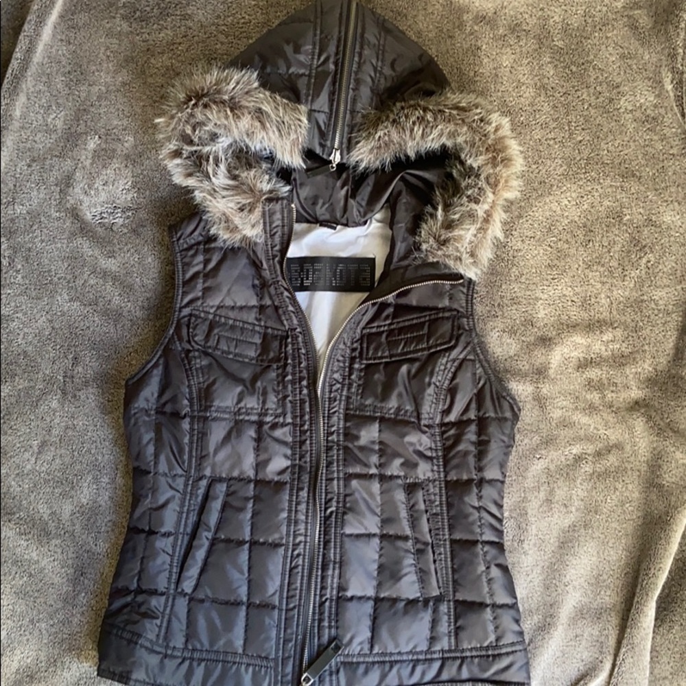 Winter Vest - image 1